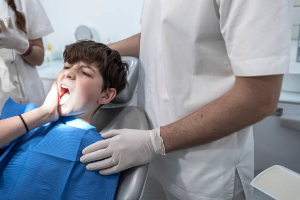 Best Weekend Emergency Dentist in USA